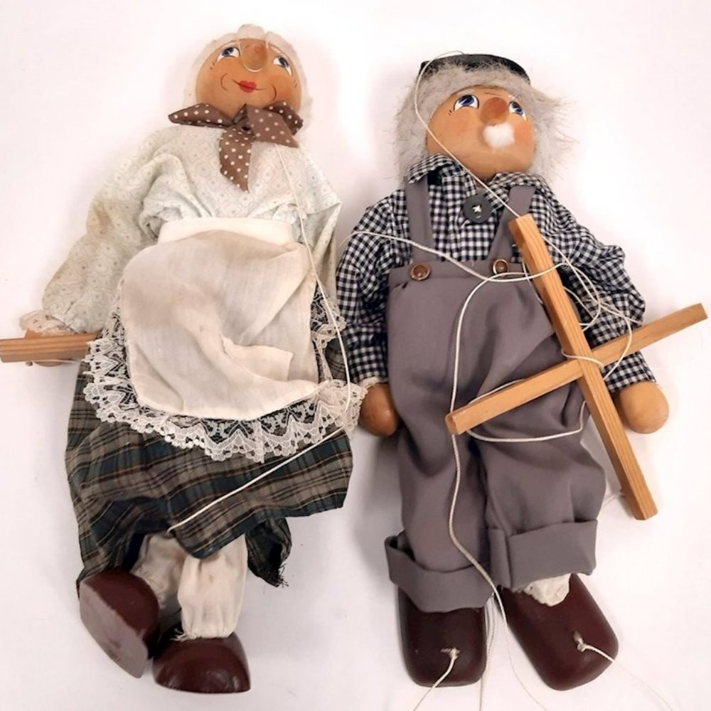 Vintage Old Couple Handmade Marionettes